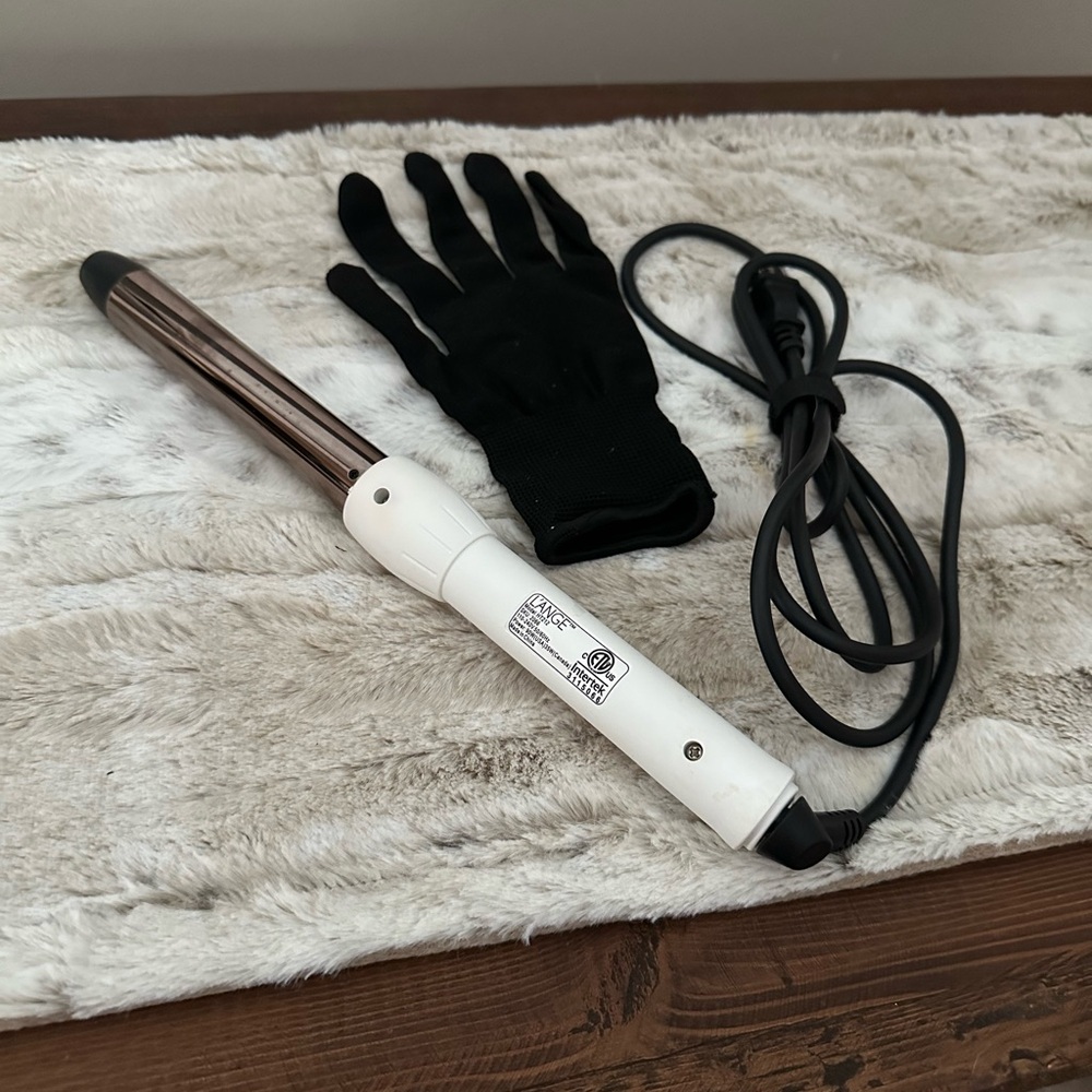 Lange White and Black Curling Wand